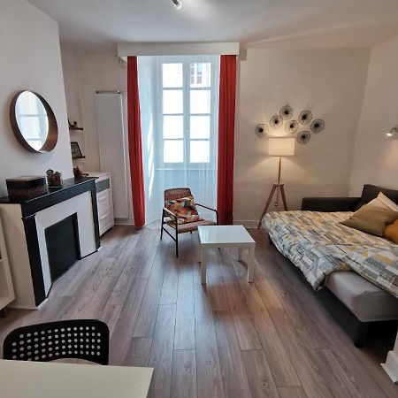 Anemone - Studio Tout Confort En Centre Ville Millau Bagian luar foto