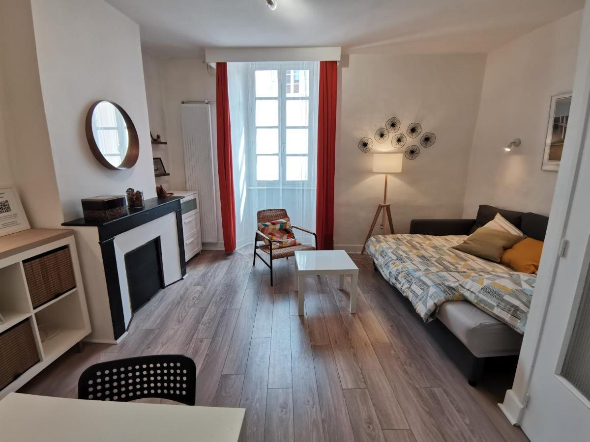 Anemone - Studio Tout Confort En Centre Ville Millau Bagian luar foto