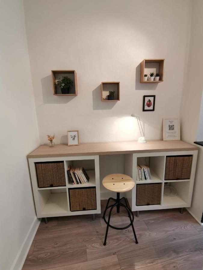 Anemone - Studio Tout Confort En Centre Ville Millau Bagian luar foto